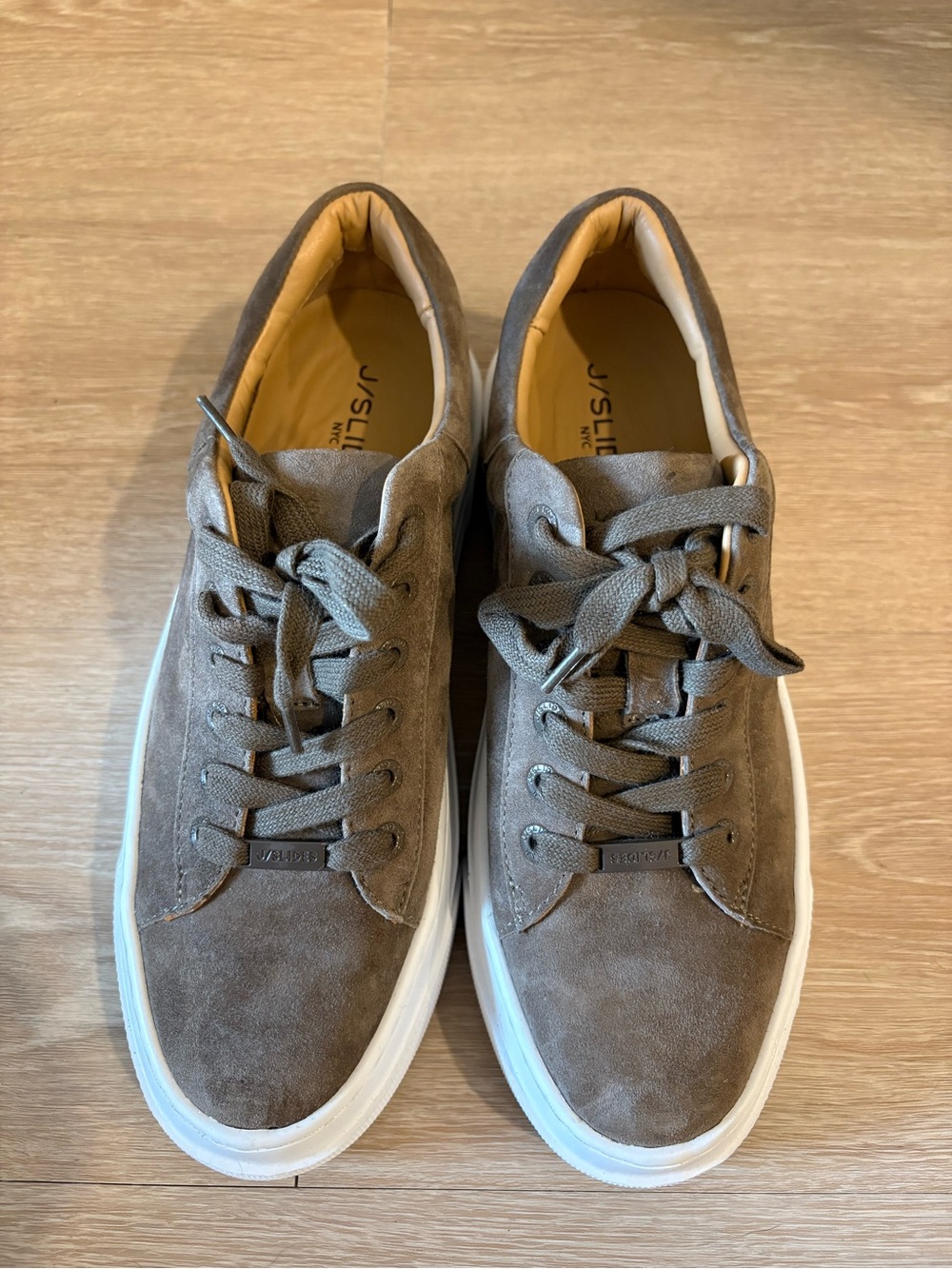 Women’s Suede Casual Sneakers in taupe - Low Top Lace-Up NEW - Picture 6 of 9